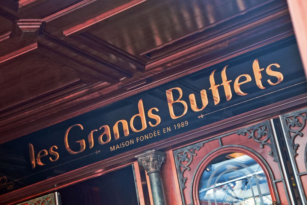 Les Grands Buffets: el templo de la gran cocina francesa y homenaje vivo a Auguste Escoffier: Lujo accesible, recetas legendarias y vinos excepcionales - Gastronomía y Moda