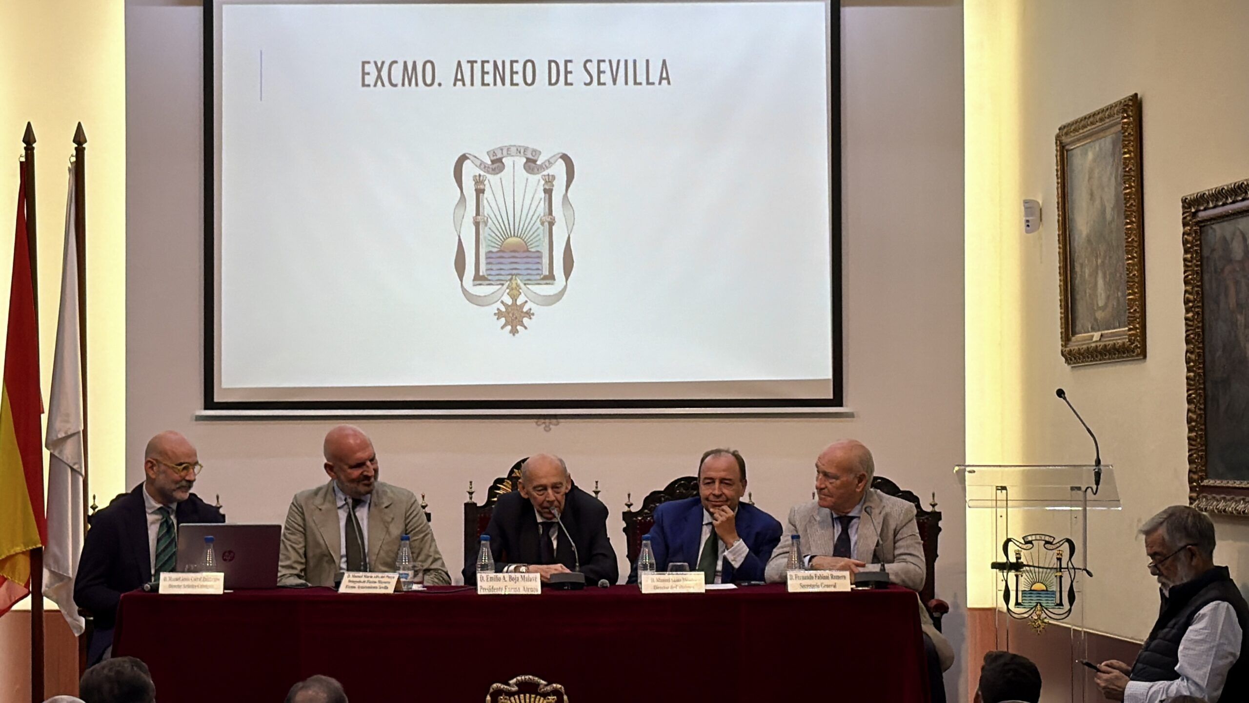 La Muralla celebra sus 75 años de historia con una carroza en la Cabalgata de Reyes Magos de Sevilla 2027 - Gastronomía y Moda