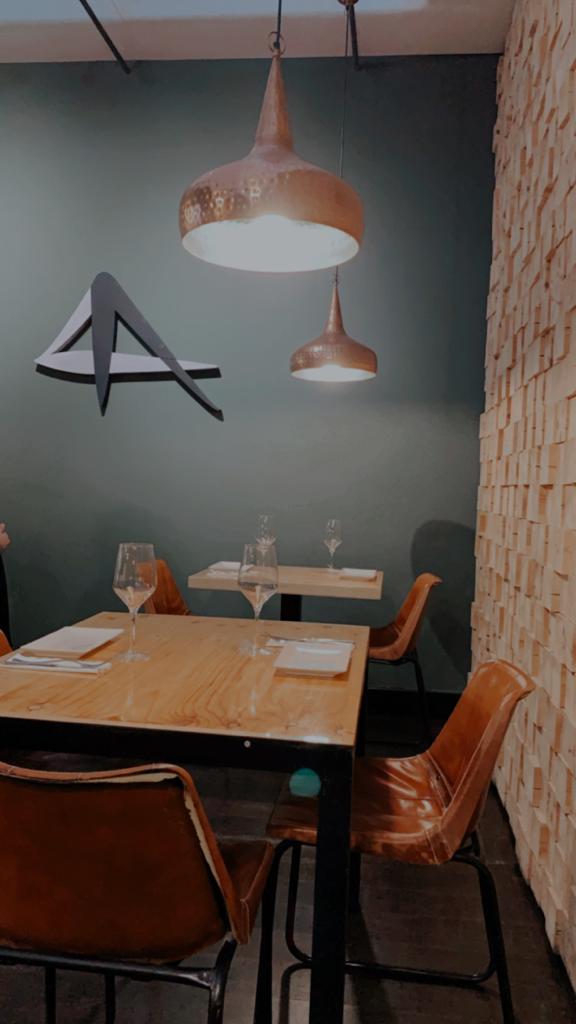 4 Almas, cocina 'canalla y descarada' en pleno centro de Sevilla - Gastronomía y Moda