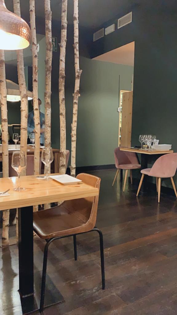 4 Almas, cocina 'canalla y descarada' en pleno centro de Sevilla - Gastronomía y Moda