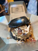 The President vuelve a subir el nivel burger en Sevilla con la apertura de su cuarto local en Sevilla Este - Gastronmomía y Moda