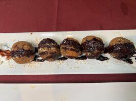 La influencer Lola Martín descubre el restaurante escondido en la Sierra de Aracena y Picos de Aroche que está conquistando a los amantes de la cocina tradicional - Gastronomía y Moda