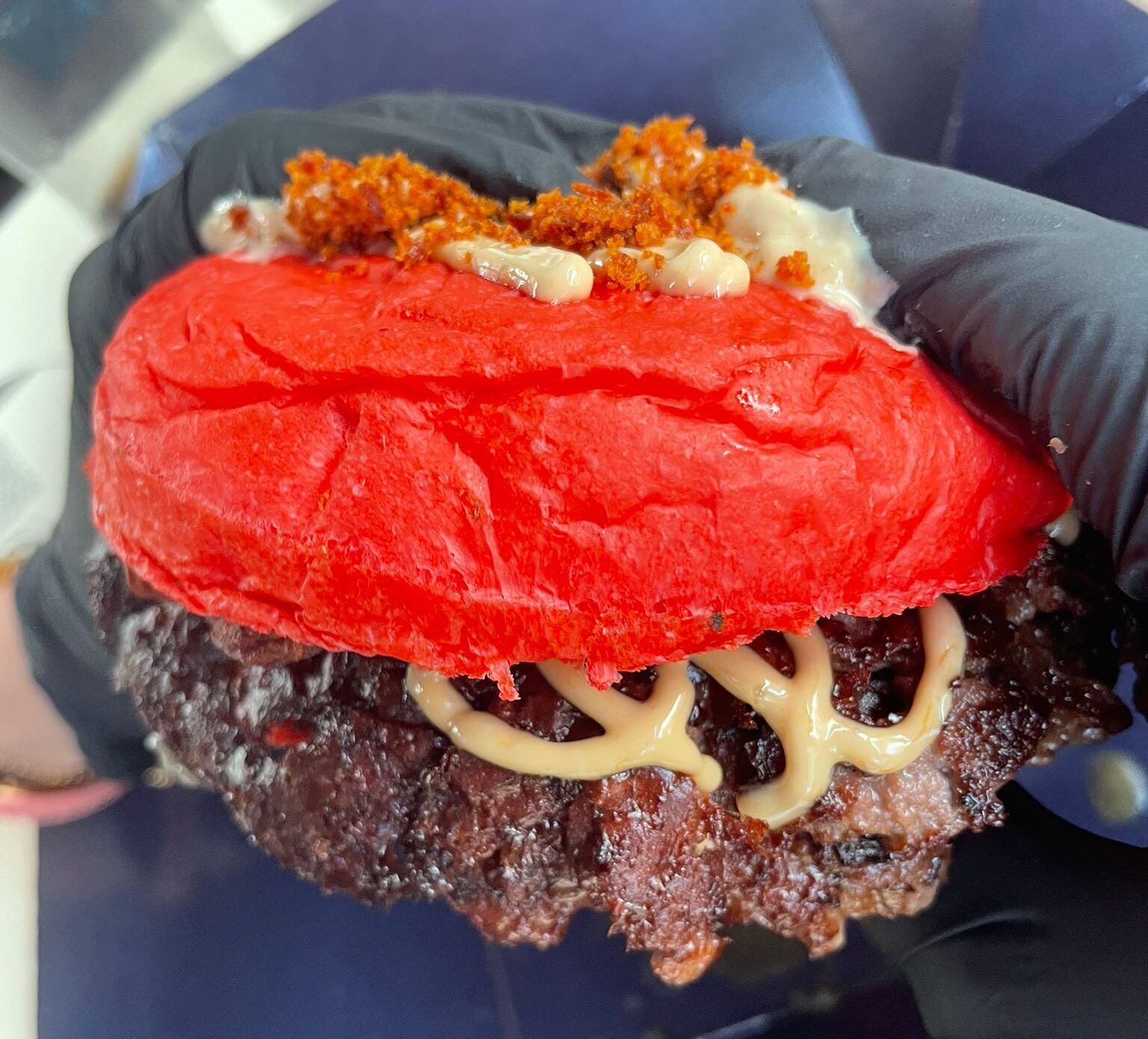 La tiktoker Marcela Fernández señala en TikTok una de las hamburgueserías más virales de Sevilla - Gastronomía y Moda