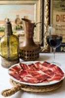 Más de 20 años disfrutando con Mesón Casa Paco - Gastronomía y Moda