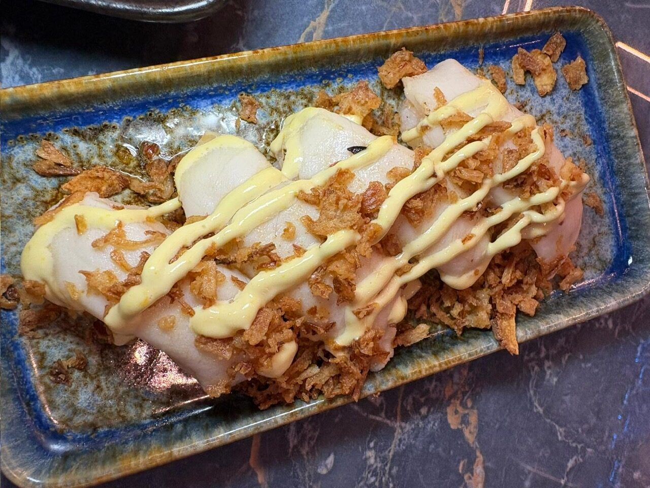 La influencer Ana Isabel Pareja señala el buffet japonés que está arrasando en Sevilla - Gastronomía y Moda