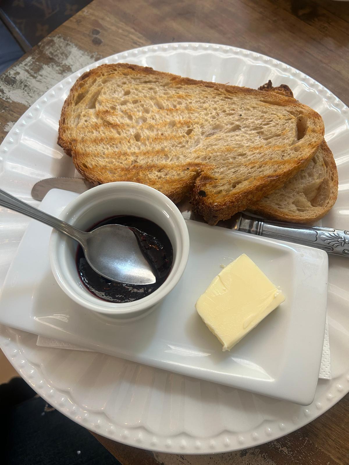 El café en Valencia que está conquistando a quienes buscan desayunos sin prisas - Gastronomía y Moda