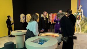 Muy recomendada. Espectacular exposición homenaje a Gianni Versace en la Fundación Unicaja - Gastronomía y Moda