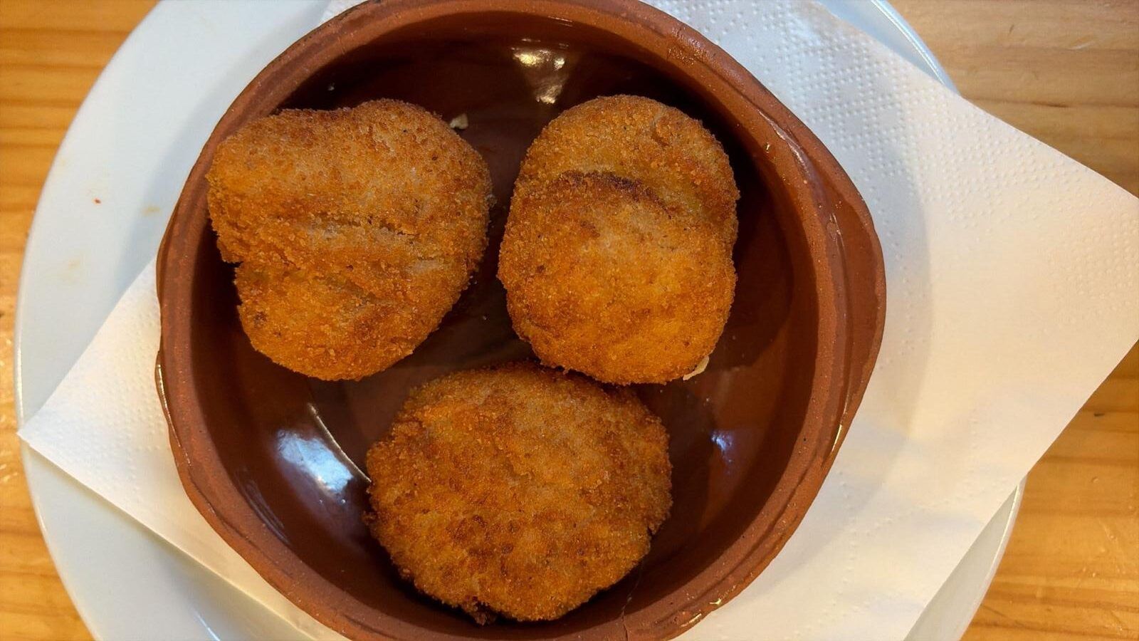 Bar La Tita, una parada imprescindible en Santiago de Compostela - Gastronomía y Moda