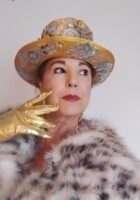 Teresa Carreira: artesanía exclusiva que eleva el sombrero cordobés a una pieza de alta creación - Gastronomía y Moda