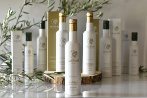 Frente al aceite de girasol y otros aceites, por qué deberías plantearte el AOVE (el mejor para toda la familia) - Gastronomía y Moda