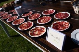 Cómo se construyen los grandes eventos corporativos que dejan huella: la fórmula de éxito de Suricata - Gastronomía y Moda