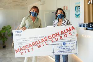 Álvaro Moreno apadrina una de las habitaciones del Reto “Tu Casa Azul” gracias a la venta de las “Mascarillas con Alma” - Gastronomía y Moda