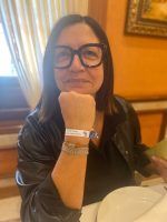 Éxito de la campaña con las pulseras del Gran Visir de la Cabalgata de Sevilla 2024 - Gastronomía y Moda