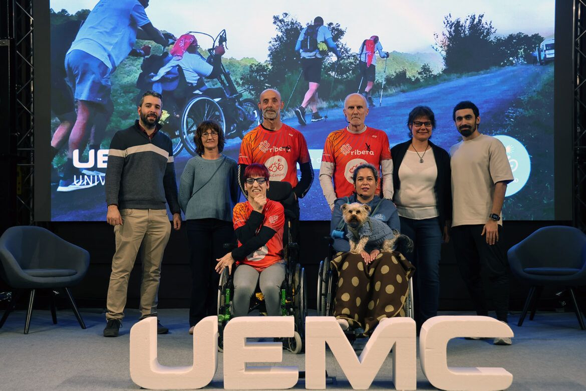 La UEMC acerca el Camino de Santiago a la inclusión y al deporte adaptado junto a DisCamino - Gastronomía y Moda