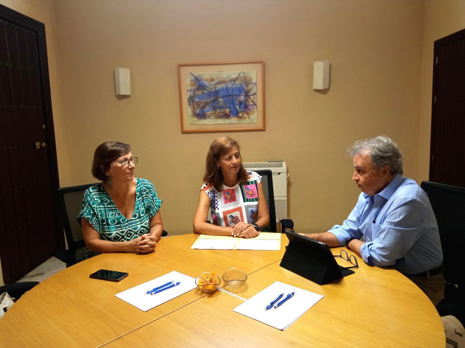 Jerez de la Frontera recibe el apoyo de Mujeres Imparables en su candidatura a Capital Española de la Gastronomía 2026 - Gastronomía y Moda