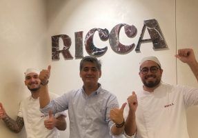 RICCA, la primera barra omakase de pizzas de España, abre sus puertas en Sevilla - Gastronomía y Moda
