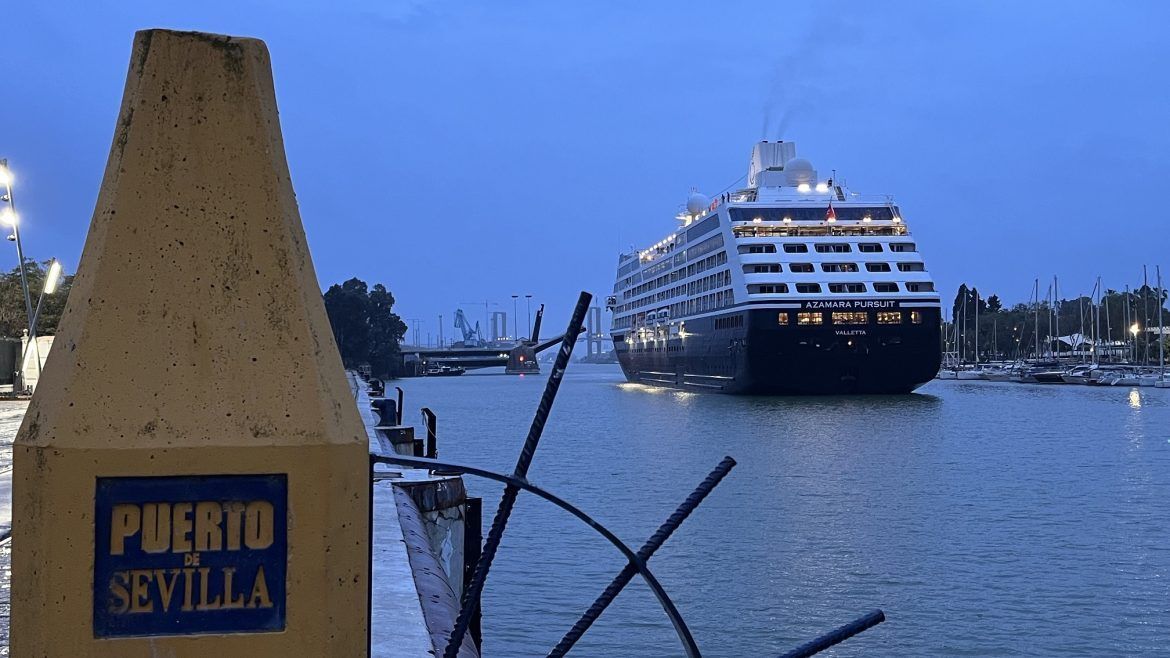 El Puerto de Sevilla inicia la temporada de cruceros con la llegada del Azamara Pursuit El Puerto de Sevilla inicia la temporada de cruceros con la llegada del Azamara Pursuit - Gastronomía y Moda