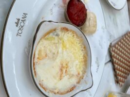 El restaurante inmersivo de Córdoba que convierte cada comida en un viaje a la Toscana - Gastronomía y Moda