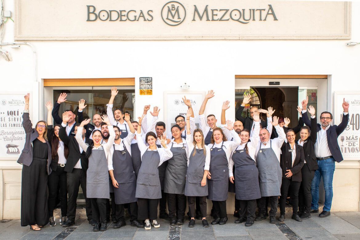 Bodegas Mezquita Céspedes, en Córdoba, tercer mejor restaurante casual del mundo, según Tripadvisor Bodegas Mezquita Céspedes, en Córdoba, tercer mejor restaurante casual del mundo, según Tripadvisor - Gastronomía y Moda
