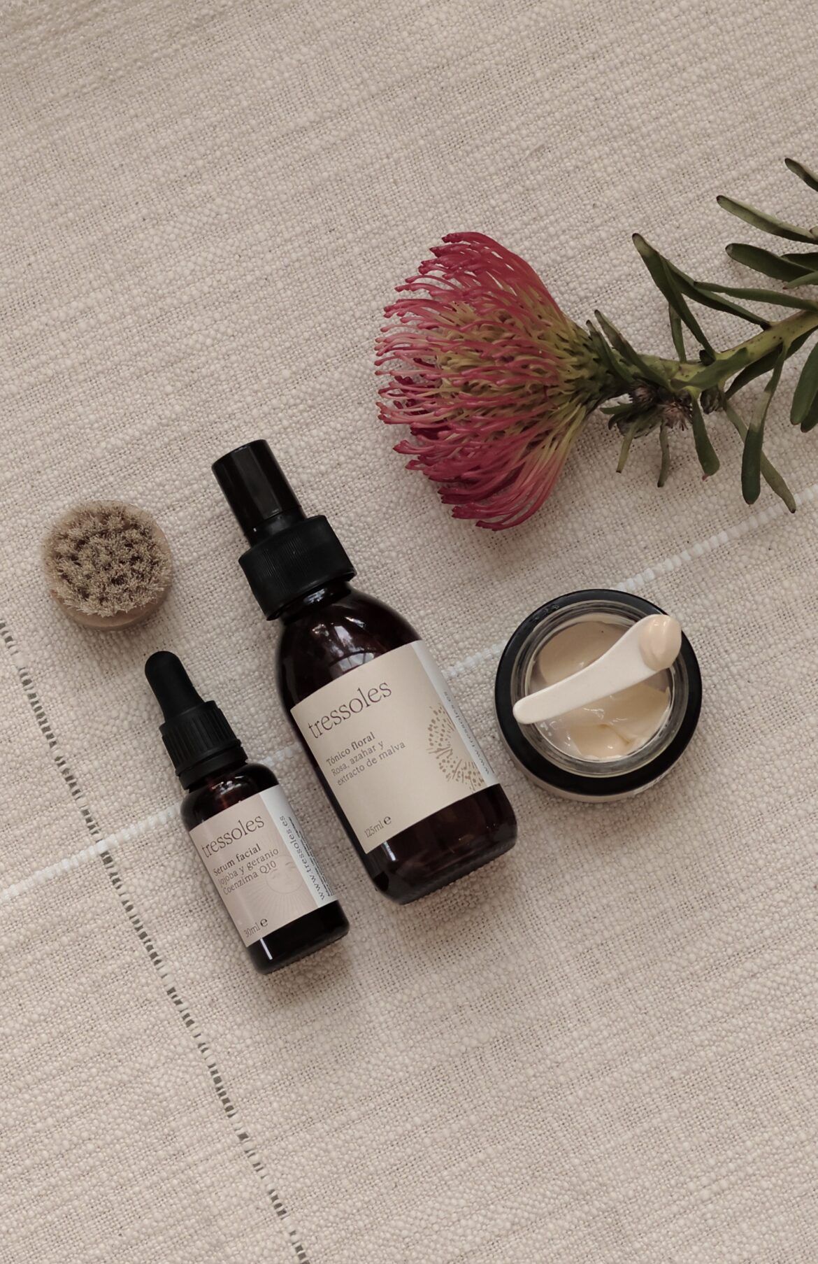 La eficacia del minimalismo en la cosmética natural de aceites esenciales de Tressoles - Gastronomía y Moda