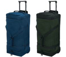 ALDI lanza el kit de viaje del verano con batería solar, trolley y riñoneras antirrobo desde 5,99 euros - Gastronomía y Moda