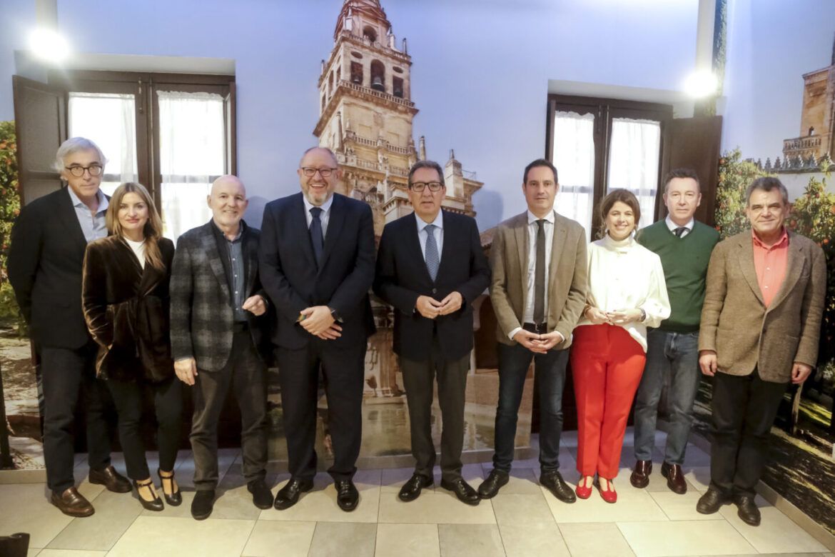 La Academia Cervantina de Castro del Río y el Museo del Quijote protagonizan una cita cultural en la Fundación Cajasol