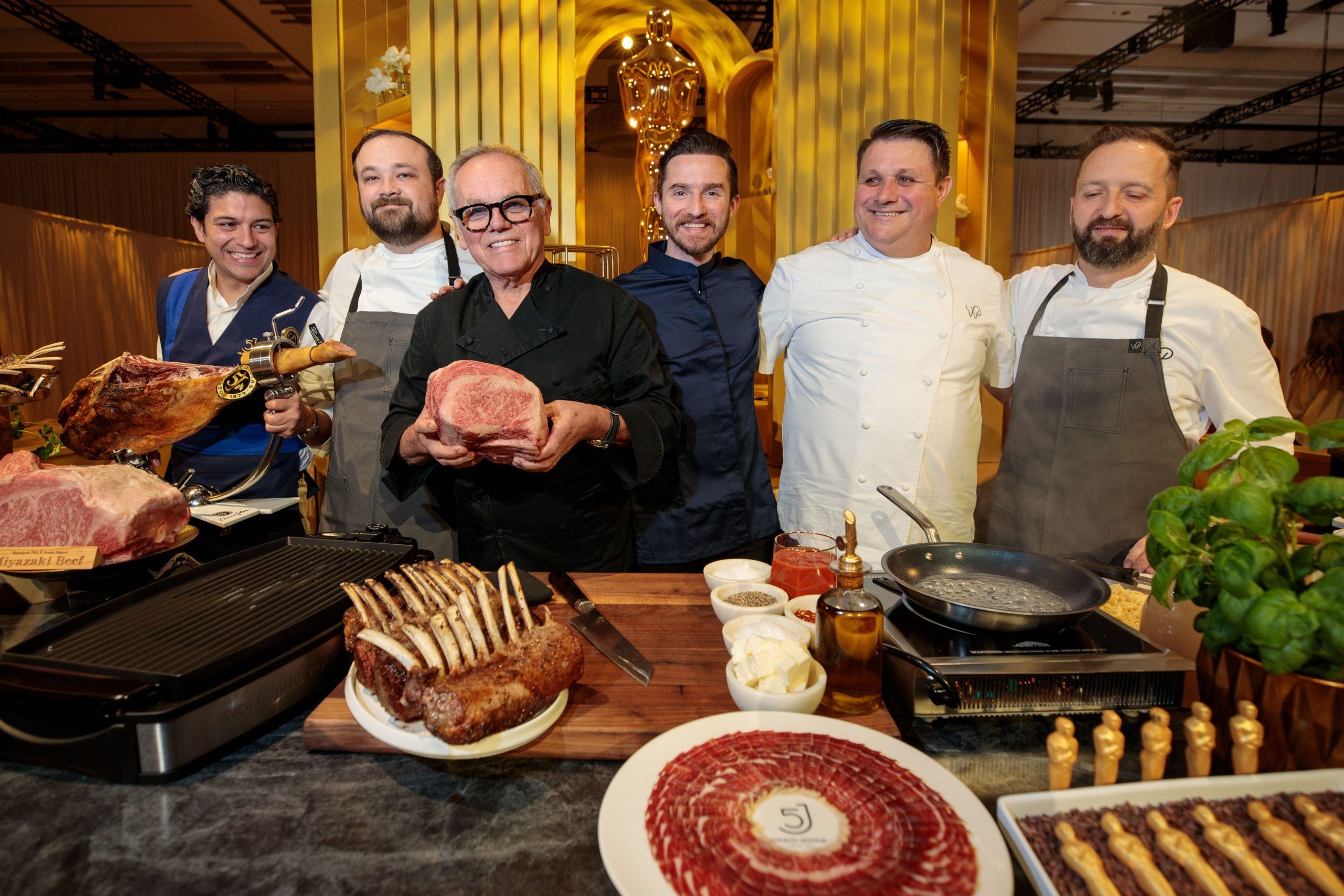 Cinco Jotas será el invitado de excepción del menú de la Governor’s Ball, la fiesta oficial de los Premios Oscar 2024 - Gastronomía y Moda