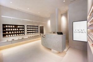 Cacao Sampaka celebra su veinticinco aniversario con la apertura de su primera flagship store en la milla de oro de Madrid - Gastronomía y Moda