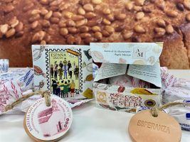 Estuches de Mantecados y Polvorones de Estepa y de edición limitada, endulzarán a todos los visitantes del Real Alcázar de Sevilla - Gastronomía y Moda
