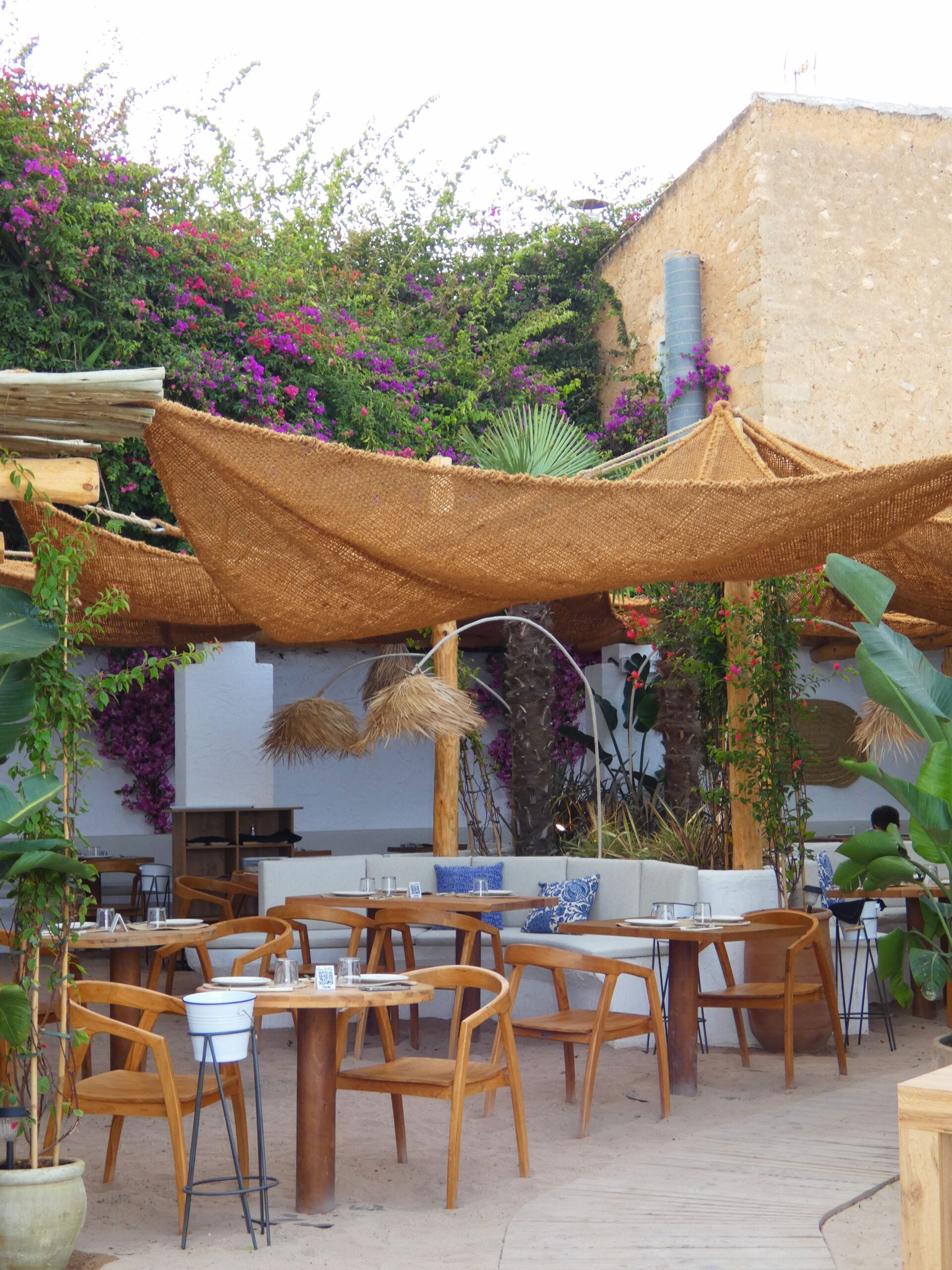 Can Vella: pasión gastronómica en Ibiza frente al mar - Gastronomía y Moda