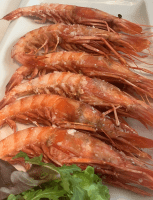 Disfruta de una parrillada de pescado y marisco en el restaurante Almansa - Gastronomía y Moda