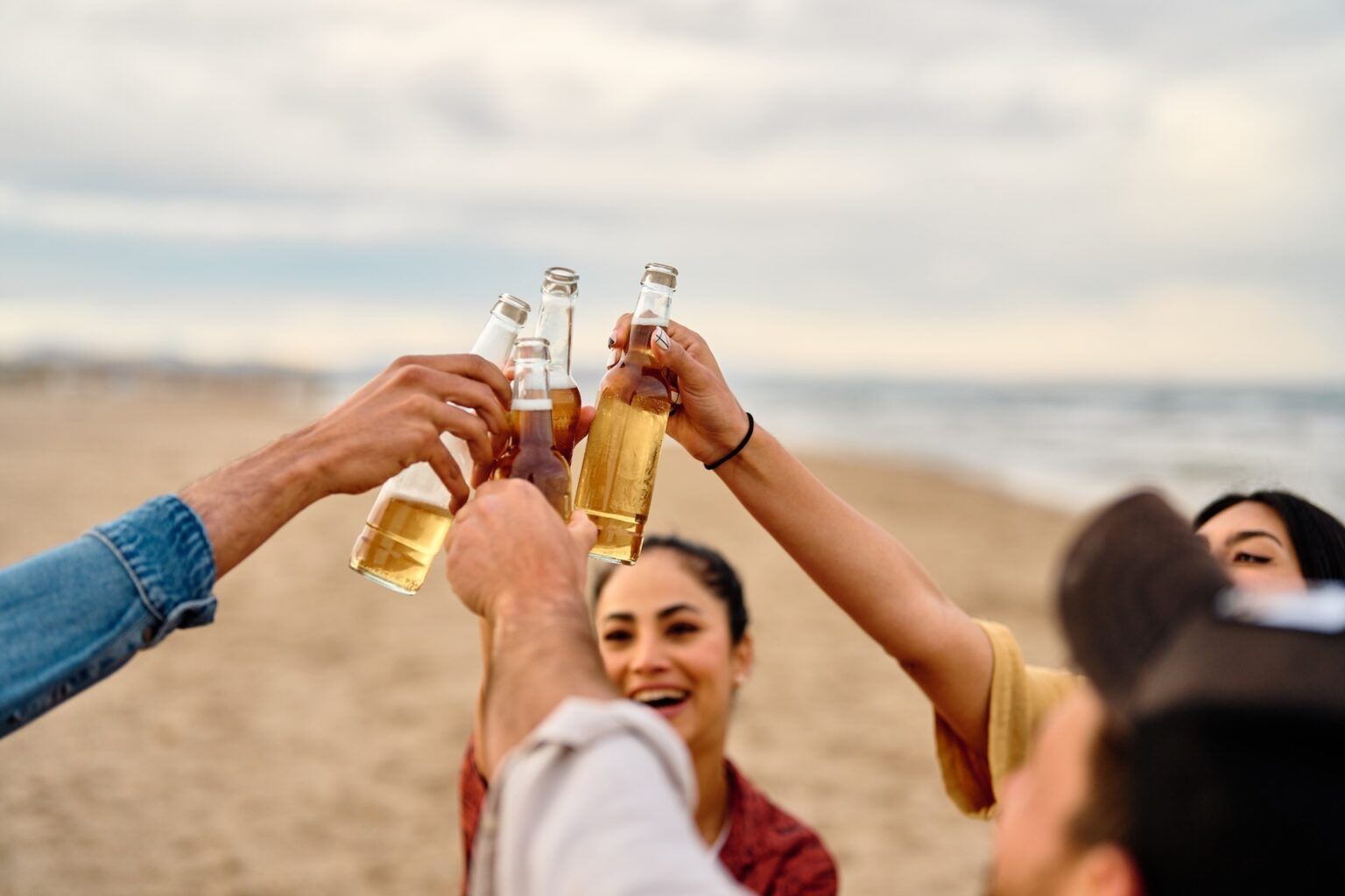 Casi el 70% de los españoles consume cervezas sin alcohol Casi el 70% de los españoles consume cervezas sin alcohol - Gastronomía y Moda