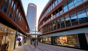 Centro Comercial TORRE SEVILLA en su primer día de apertura - Gastronomía y Moda