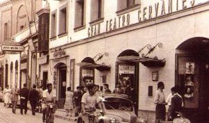Declarados Bien de Interés Cultural los cines Cervantes, Llorens y Trajano de Sevilla - Gastronomía y Moda