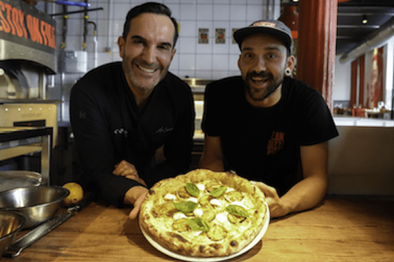Can Pizza y Mario Sandoval revolucionan la Pizza Week con una pizza solidaria cuyos beneficios irán destinados a World Central Kitchen - Gastronomía y Moda