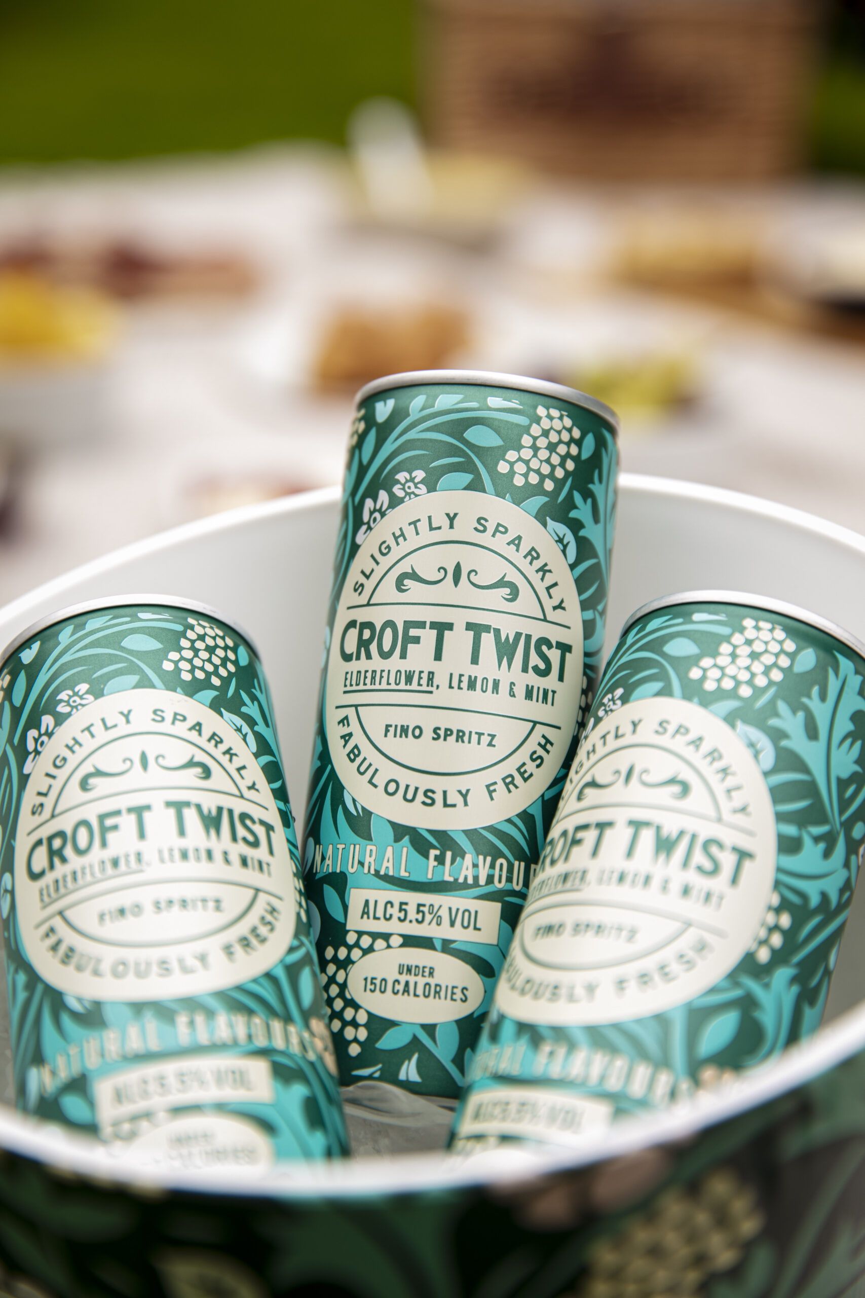 Croft Twist conquista Madrid con el spritz andaluz que está revolucionando el aperitivo - Gastronomía y Moda
