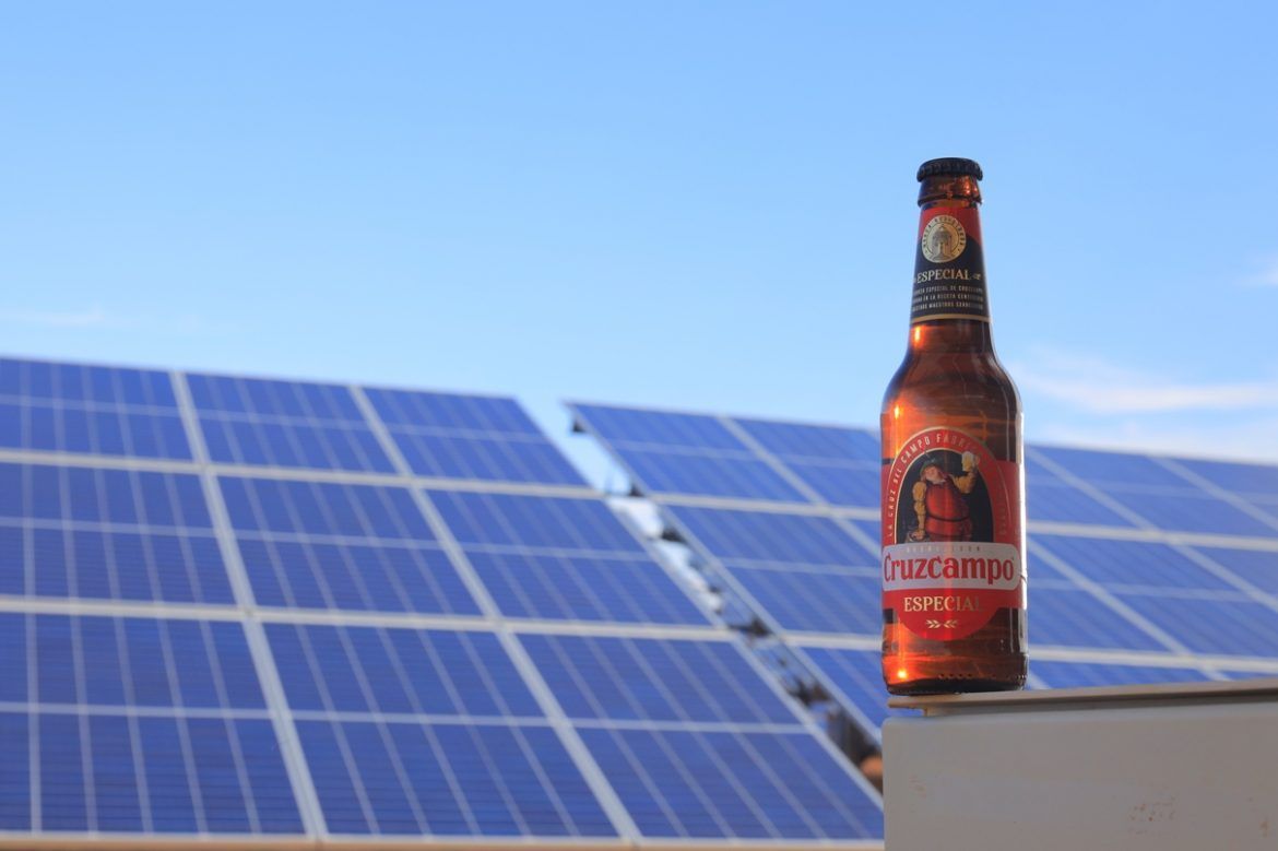 El sol, nuevo ingrediente secreto de las cervezas Cruzcampo, Amstel y Heineken El sol, nuevo ingrediente secreto de las cervezas Cruzcampo, Amstel y Heineken - Gastronomía y Moda