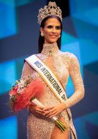 La modelo sevillana Julianna Ro, Miss International Spain 2021 - Gastronomía y Moda