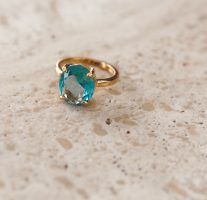 Luce anillo con 'pedrusco' Dlujo Jewel sin necesidad de dejarte el sueldo - Gastronomía y Moda