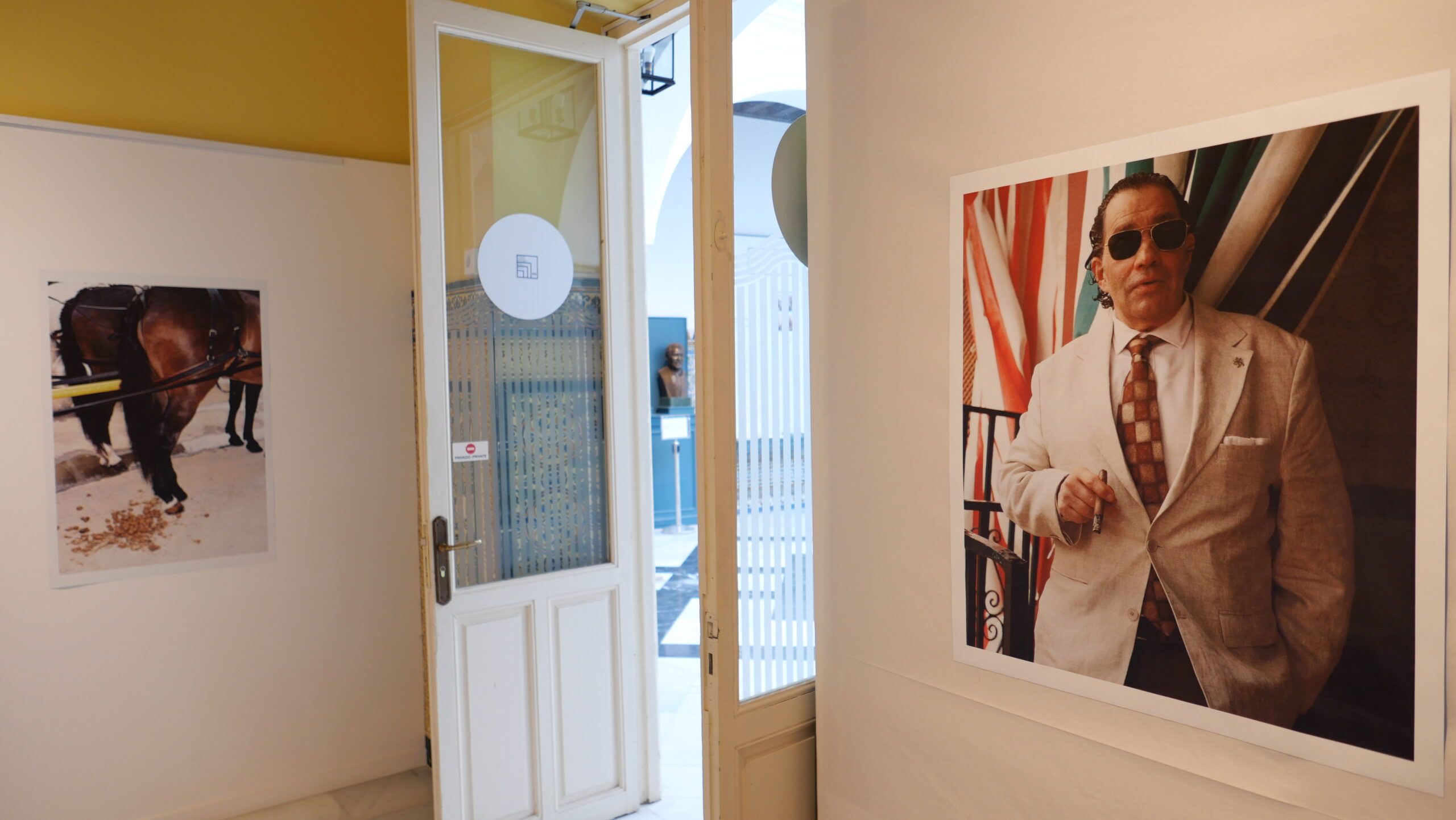 “Periferia” en Sevilla: la mirada de Julien Soulier llega a Casa Fabiola con una exposición efímera - Gastronomía y Moda