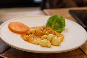 Restaurante Fijo, celebra su primer aniversario con muchas novedades - Gastronomía y Moda
