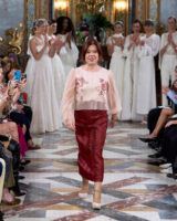 "Reflejos Románticos: La Nueva Colección de María Diezma Fusiona Tradición y Modernidad" - Gastronomía y Moda