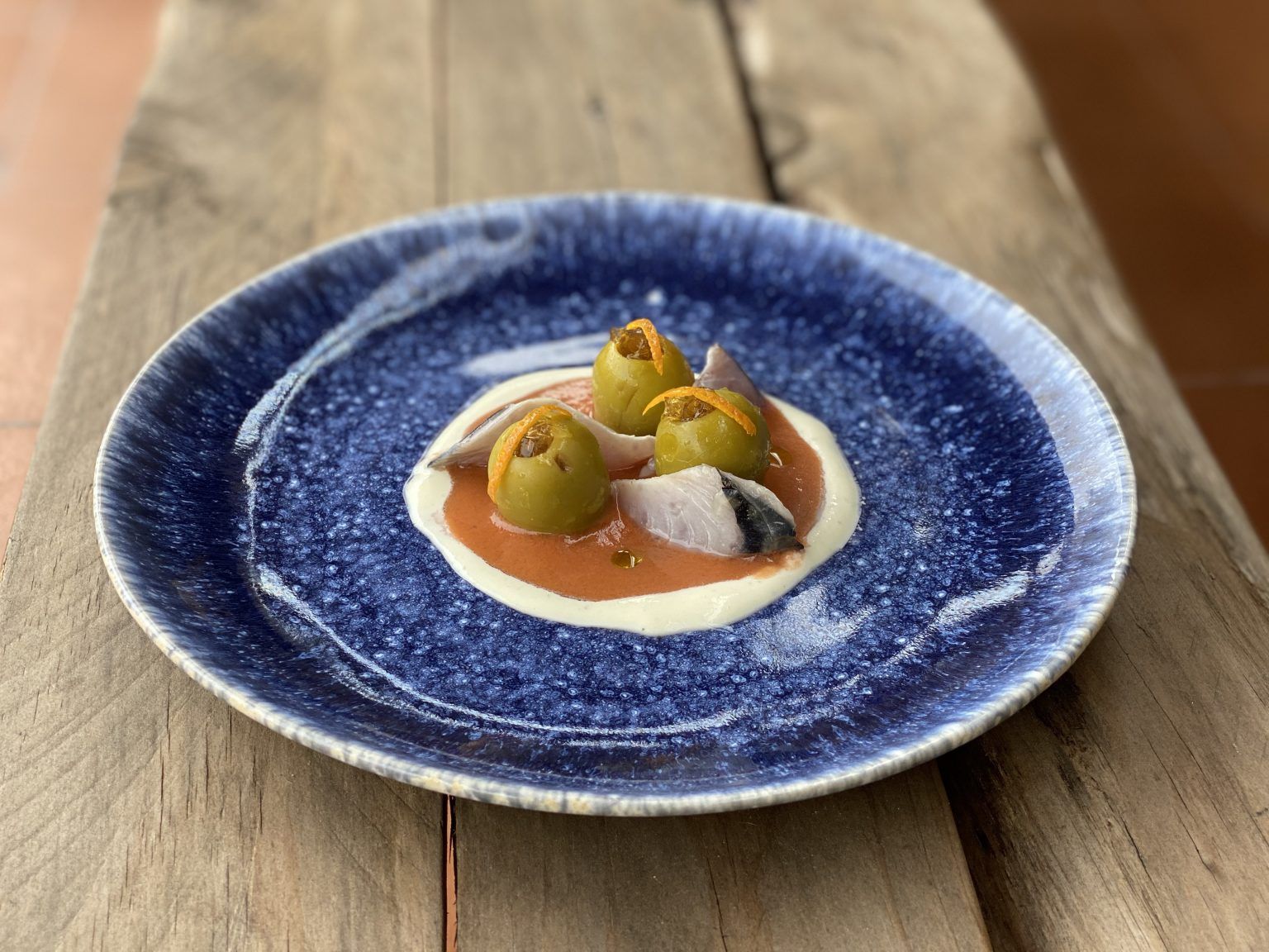 Daniel del Toro celebra la hora del vermut con sus Aceitunas de Autor a base de Gordal - Gastronomía y Moda