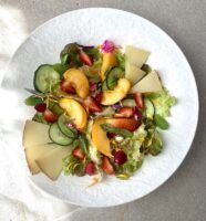 Del campo a la mesa en un día. Frutas y verduras eco de temporada de la Huerta de Hualdo - Gastronomía y Moda