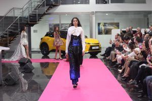 Lexus Sevilla presenta el nuevo Lexus LBX con un exclusivo desfile de moda - Gastronomía y Moda