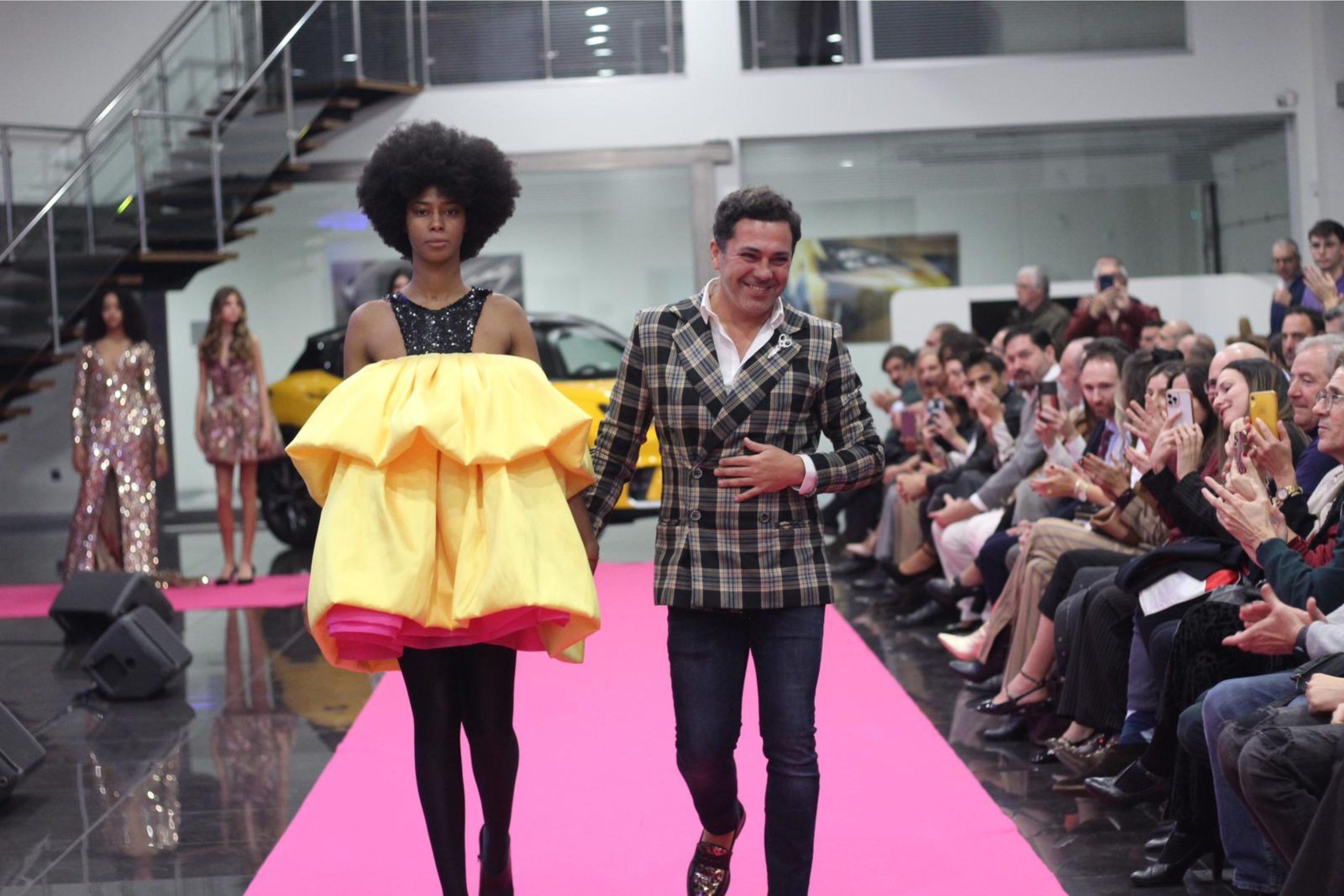 Lexus Sevilla presenta el nuevo Lexus LBX con un exclusivo desfile de moda - Gastronomía y Moda