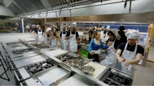 Uber Eats, patrocinador oficial de Disaster Chefs - Gastronomía y Moda