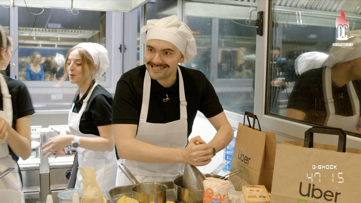 Uber Eats, patrocinador oficial de Disaster Chefs - Gastronomía y Moda