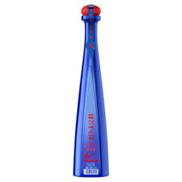 Don Julio 1942 rinde homenaje a Pacha Ibiza con una exclusiva botella de edición limitad