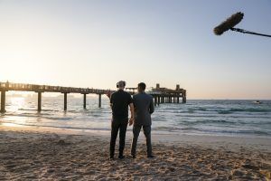 Zac Efron y Jessica Alba, protagonistas de la nueva serie de Turismo de Dubái - Gastronomía y Moda